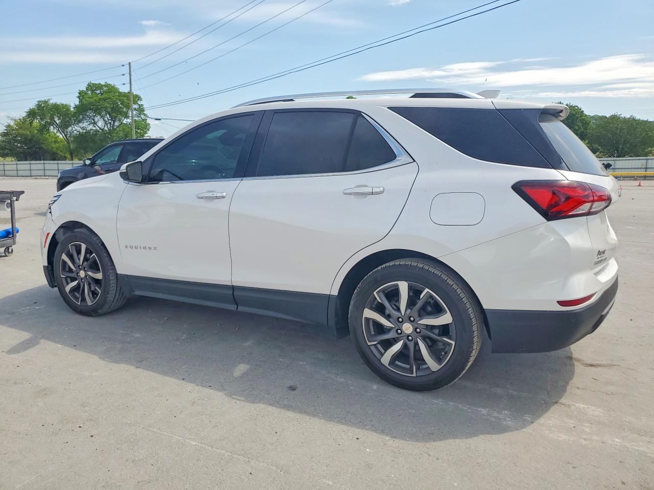2023 Chevrolet Equinox Premier - zdjęcie 2