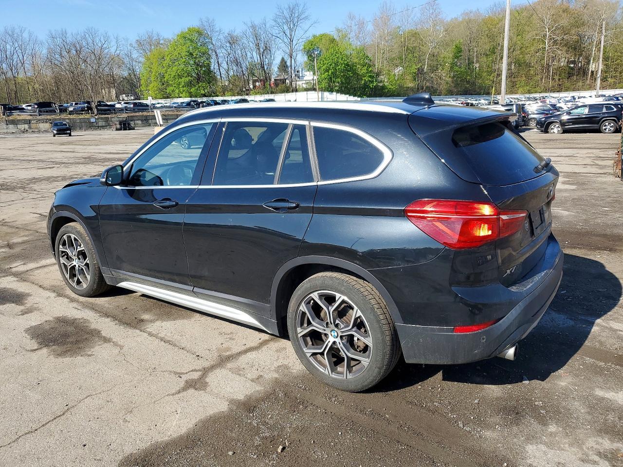 2020 BMW X1 xDrive28I - zdjęcie 2