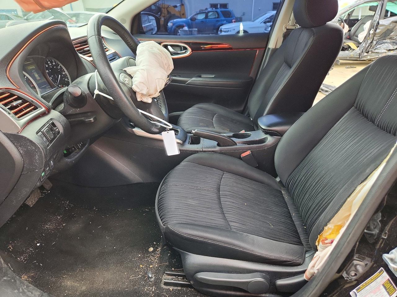 2018 Nissan Sentra Sv - zdjęcie 7