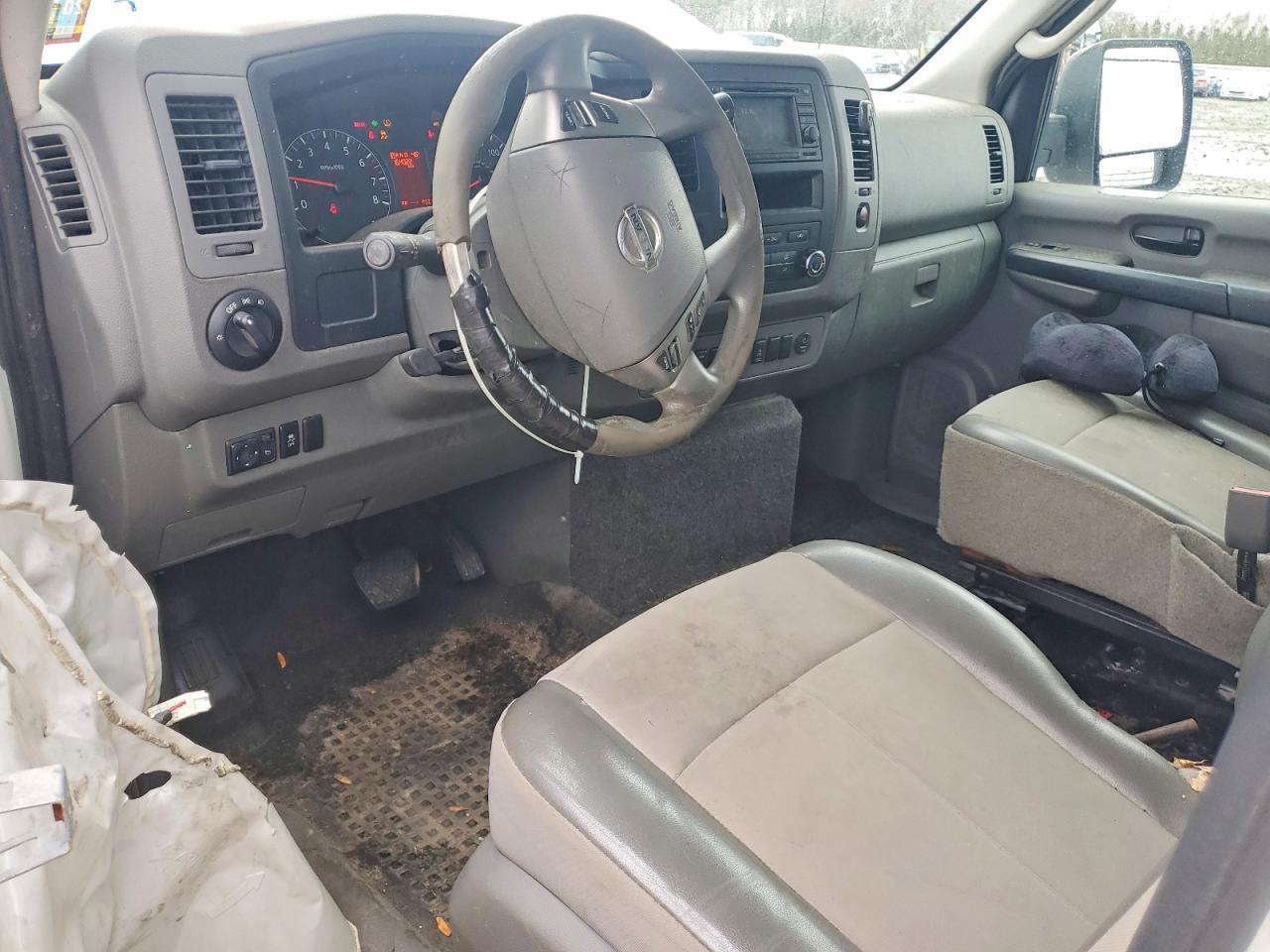 2014 Nissan Nv 2500 Hd S - zdjęcie 8