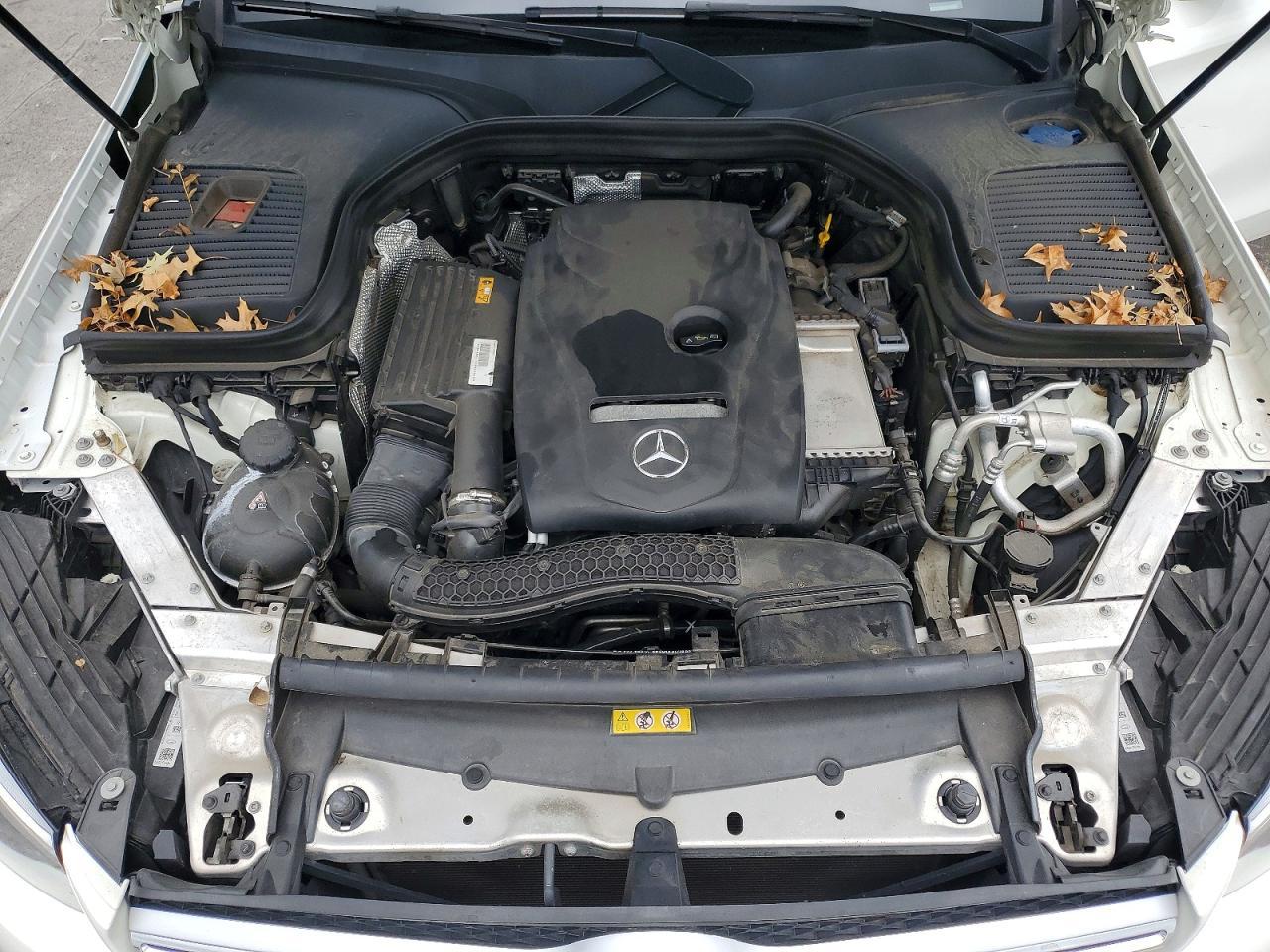 2019 Mercedes-Benz Glc 300 4Matic - zdjęcie 12