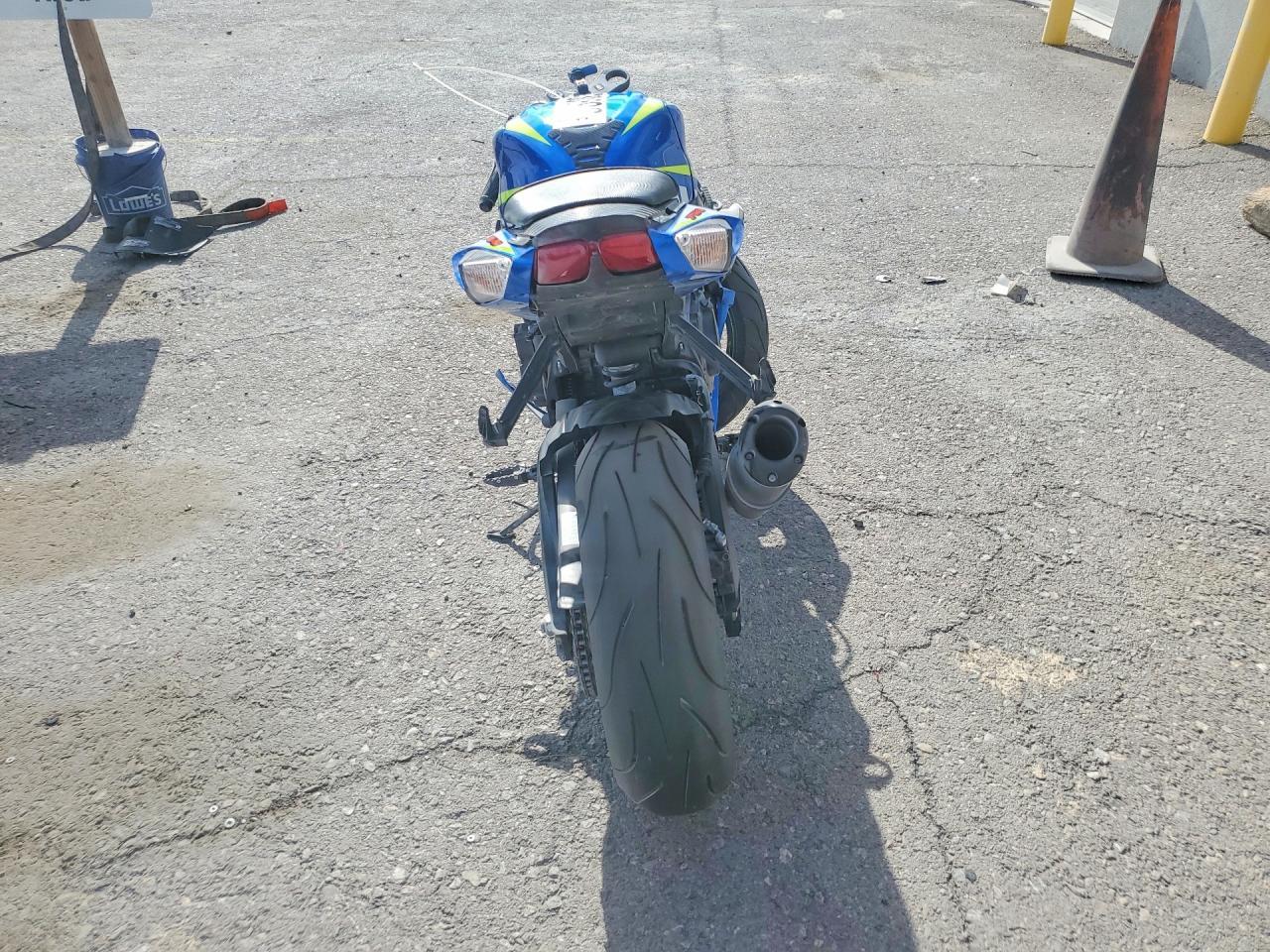 2015 Suzuki Gsx-R750 - zdjęcie 4