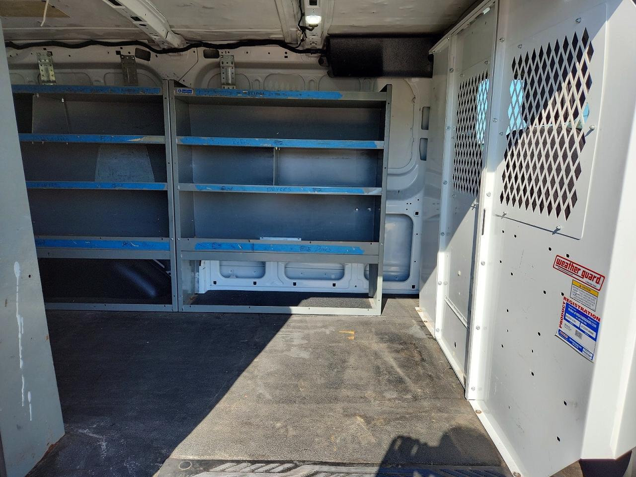 2022 Ford Transit T-150 - zdjęcie 11