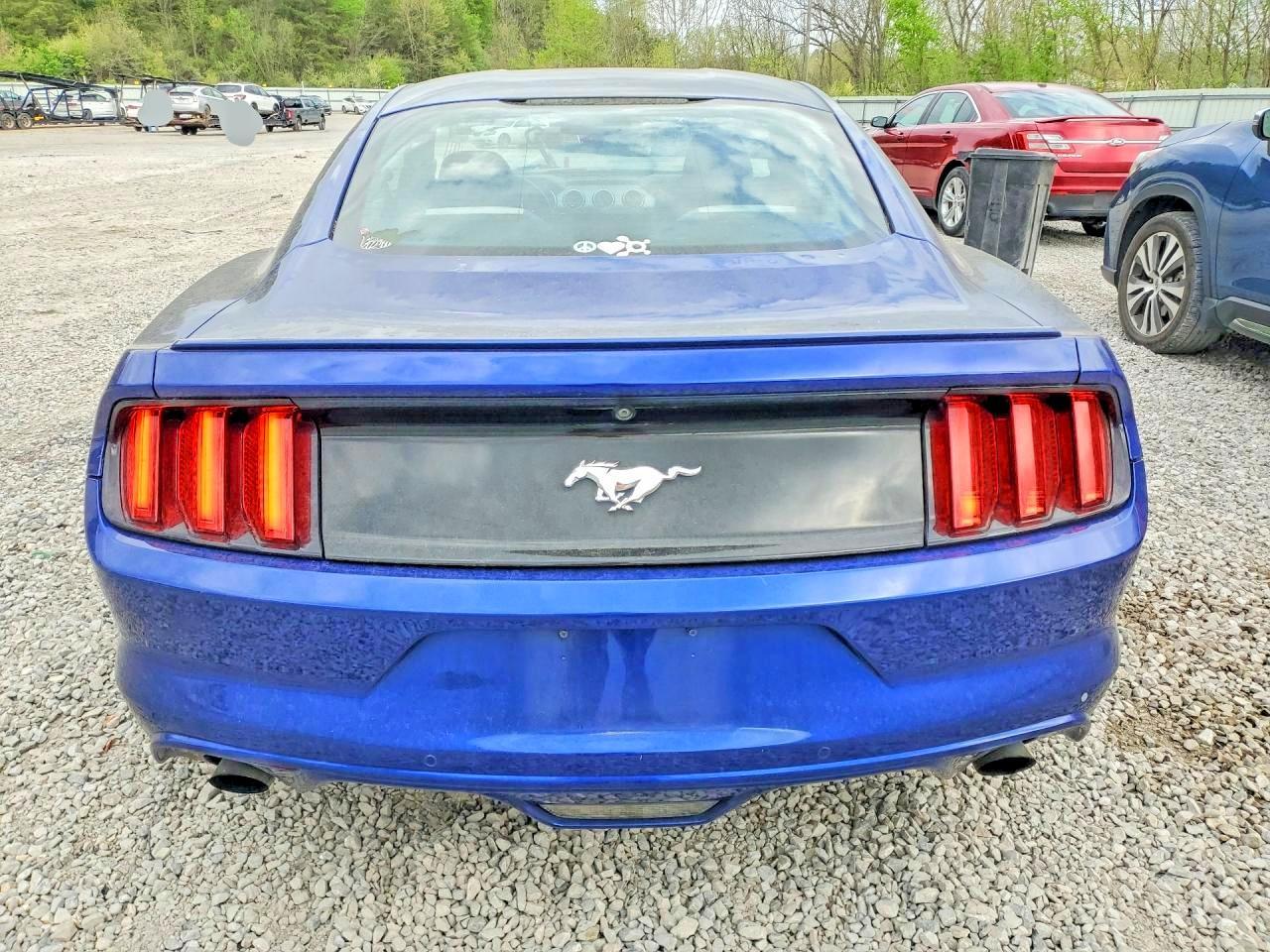 2016 Ford Mustang - zdjęcie 6