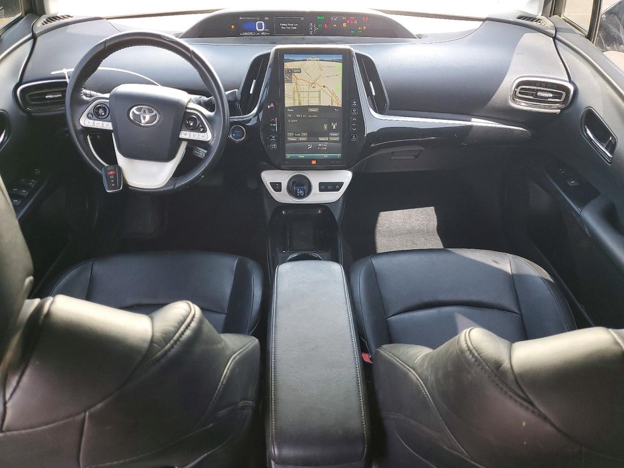 2017 Toyota Prius Prime Advanced - zdjęcie 8