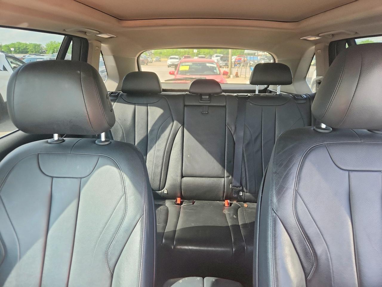 2015 BMW X5 Sdrive35I - zdjęcie 10