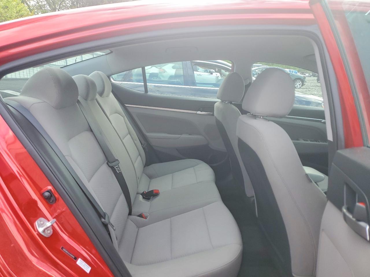 2020 Hyundai Elantra Sel - zdjęcie 10