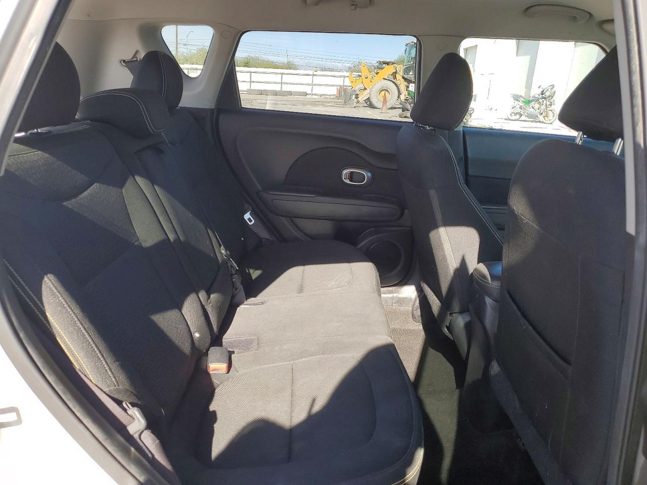2015 Kia Soul + - zdjęcie 11