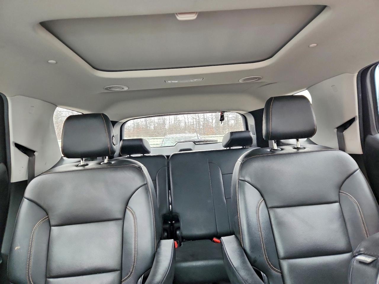 2018 Chevrolet Traverse Premier - zdjęcie 10