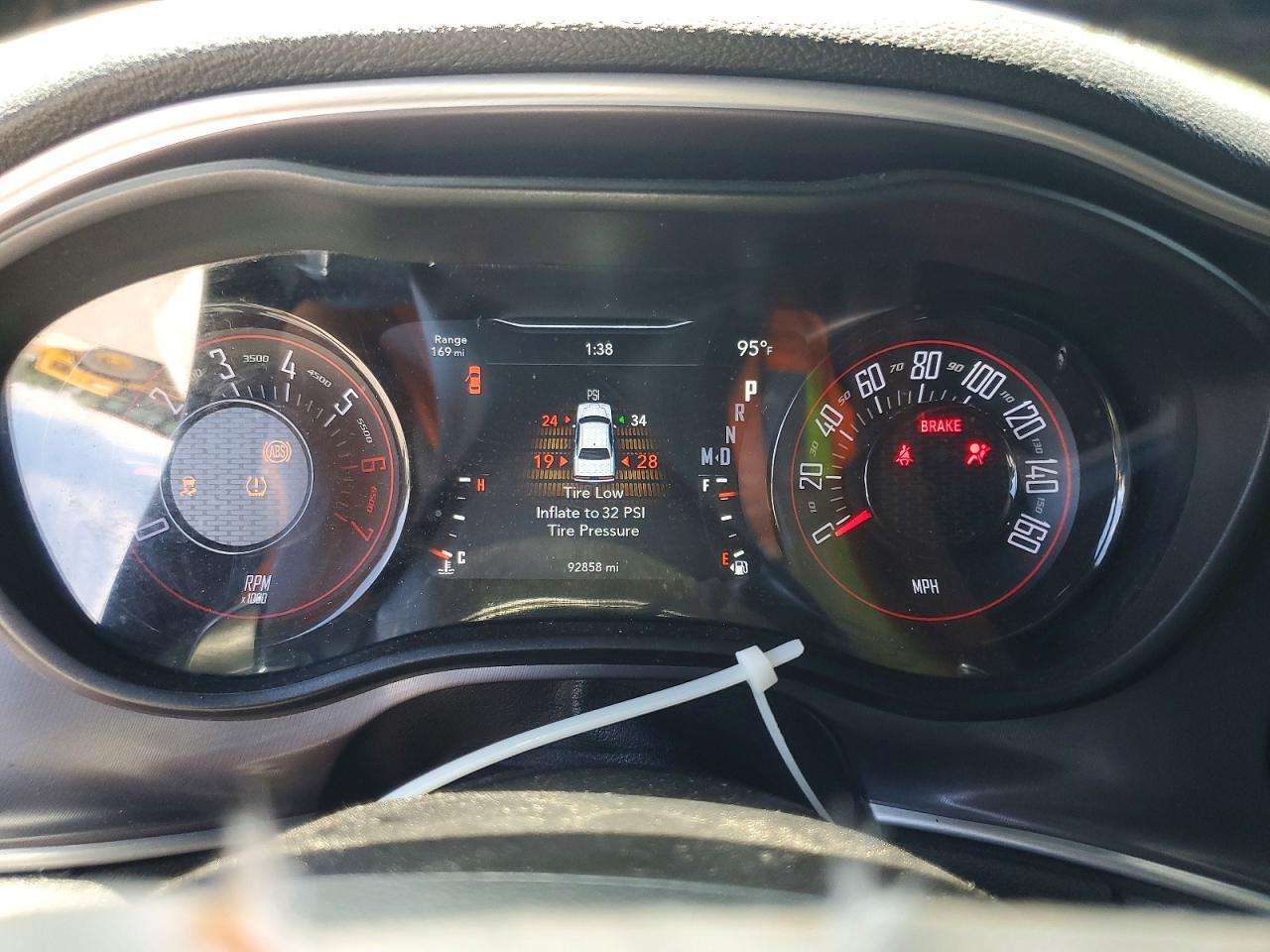 2021 Dodge Challenger R - zdjęcie 9