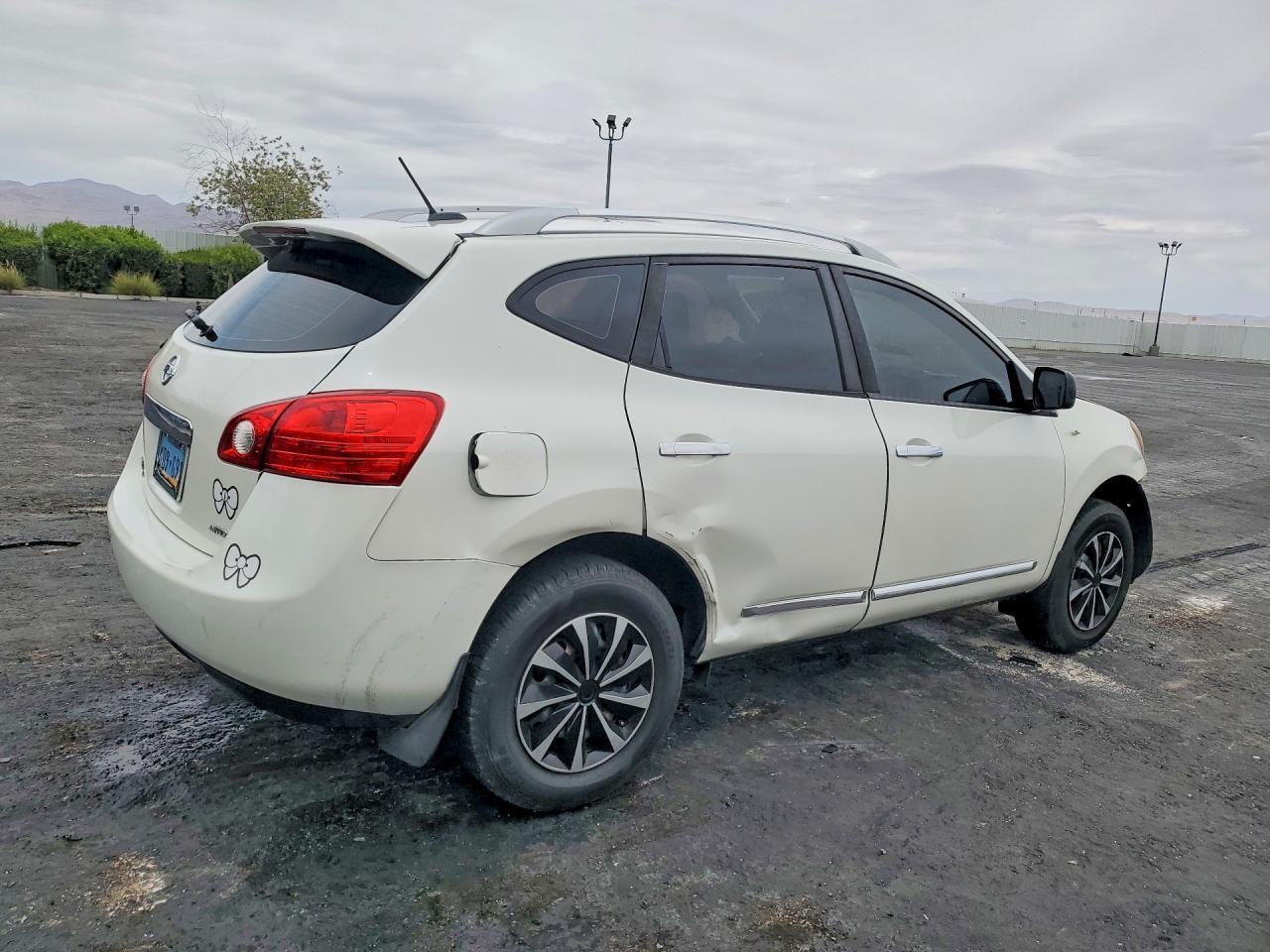 2015 Nissan Rogue Select S - zdjęcie 3