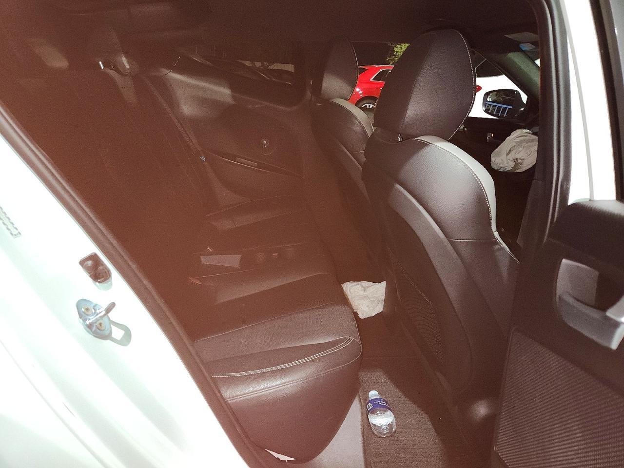 2017 Hyundai Veloster Turbo - zdjęcie 11