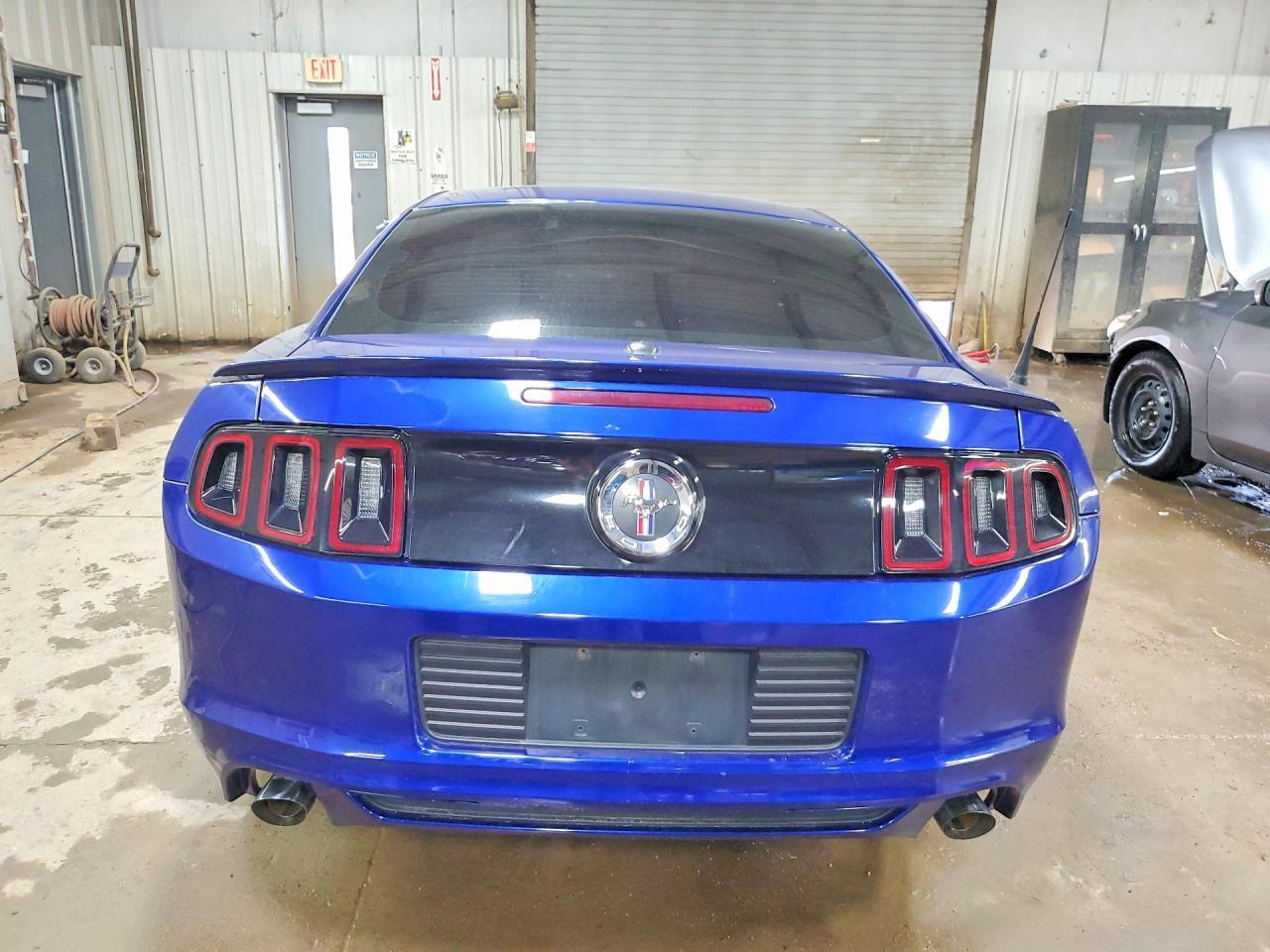 2014 Ford Mustang - zdjęcie 6