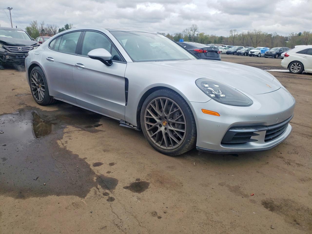 2018 Porsche Panamera 4 - zdjęcie 4