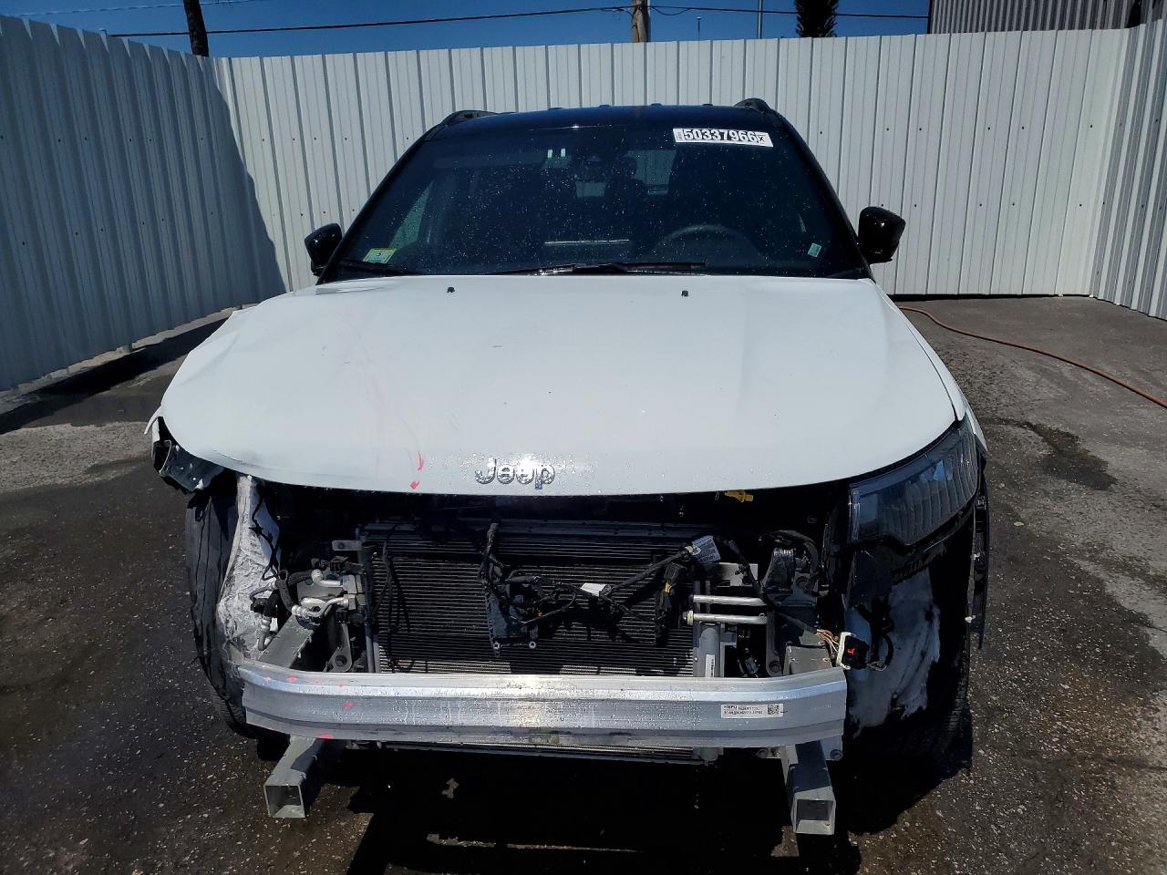 2024 Jeep Compass Limited - zdjęcie 5