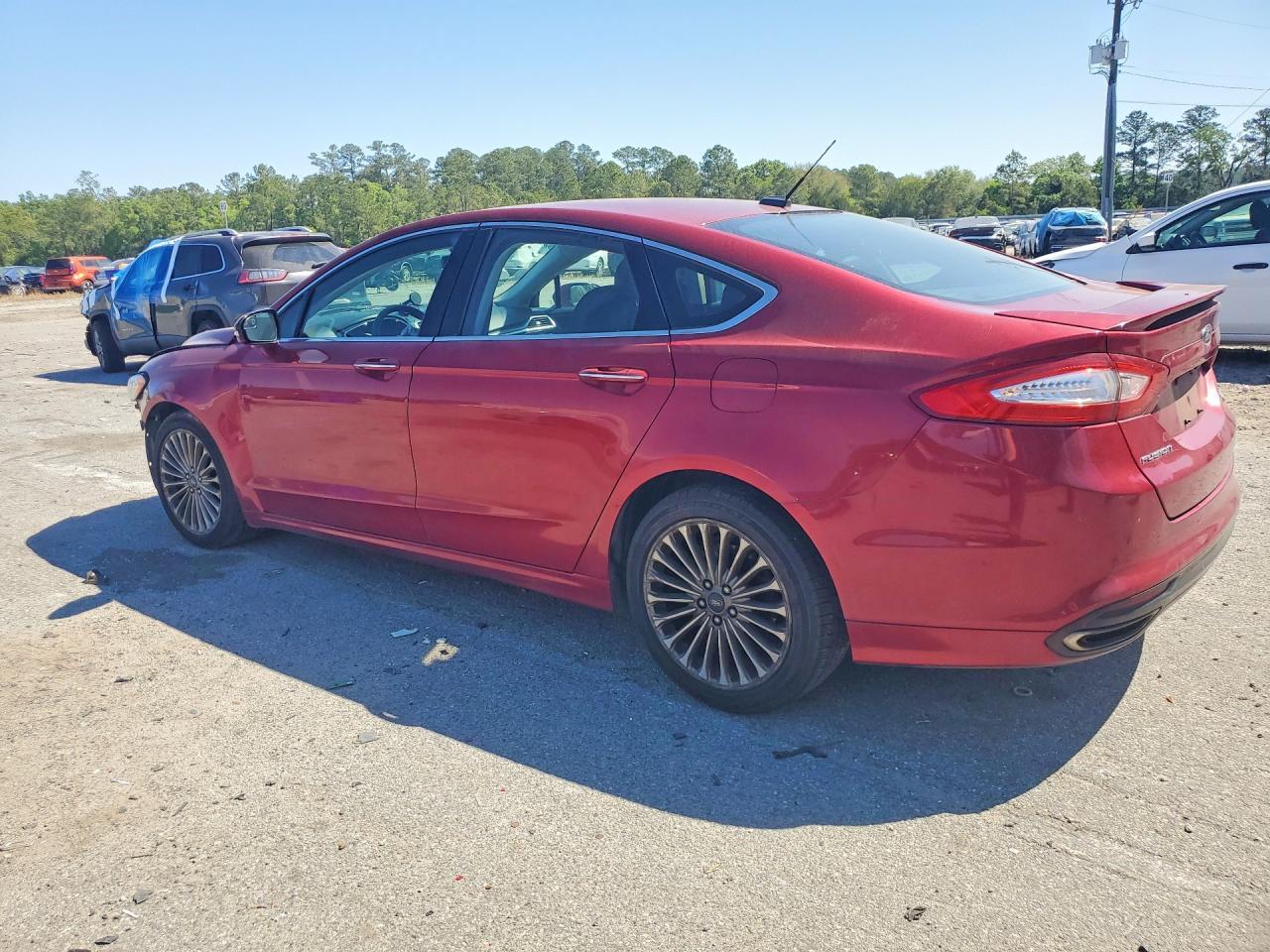 2013 Ford Fusion Titanium - zdjęcie 2