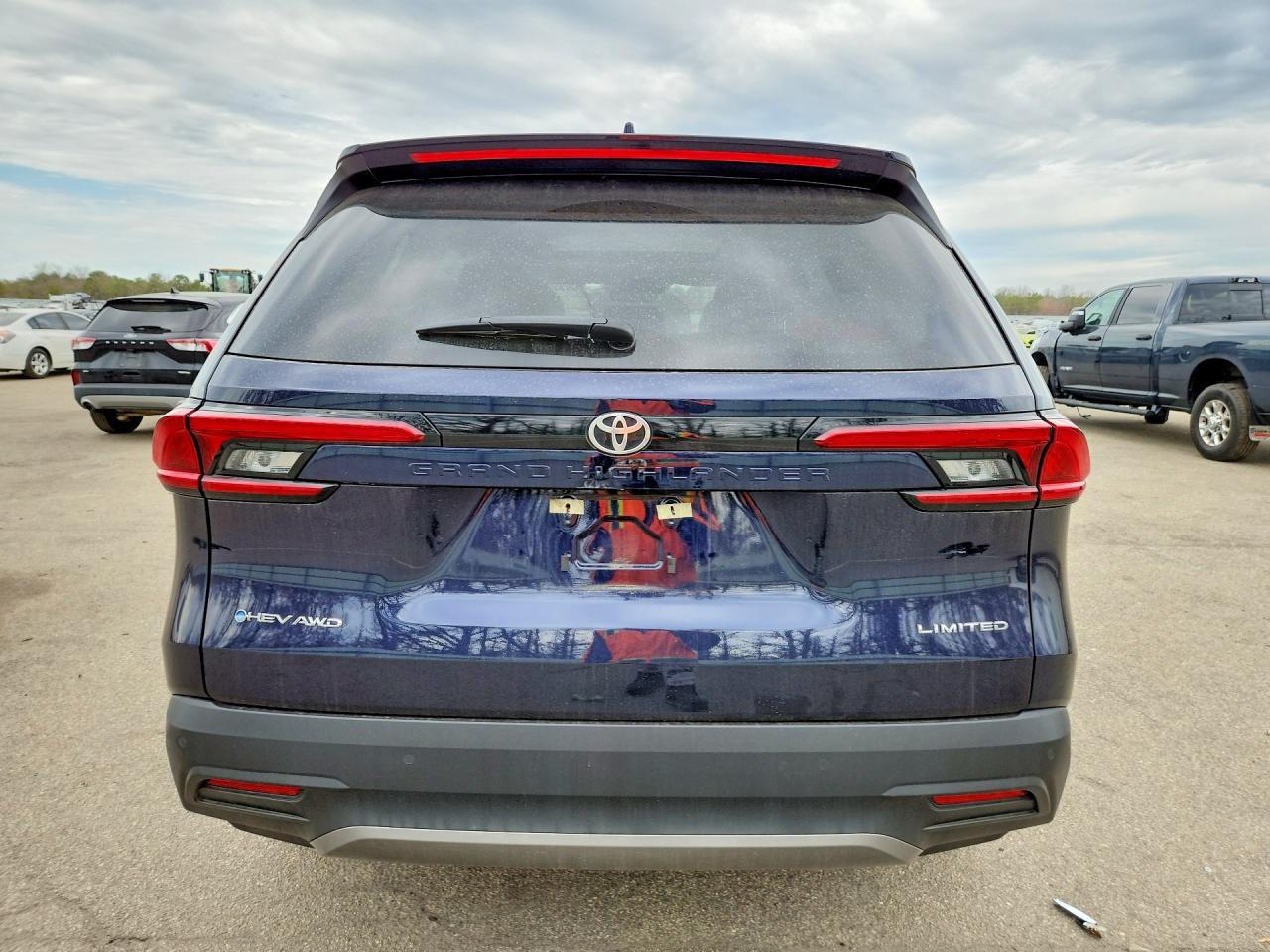 2024 Toyota Grand Highlander Hybrid Limited - zdjęcie 6