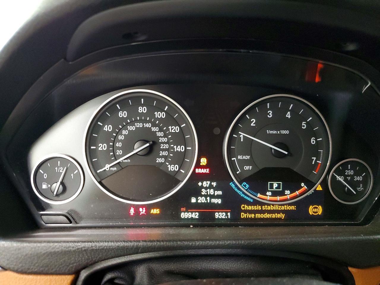 2014 BMW 335 Xi - zdjęcie 9
