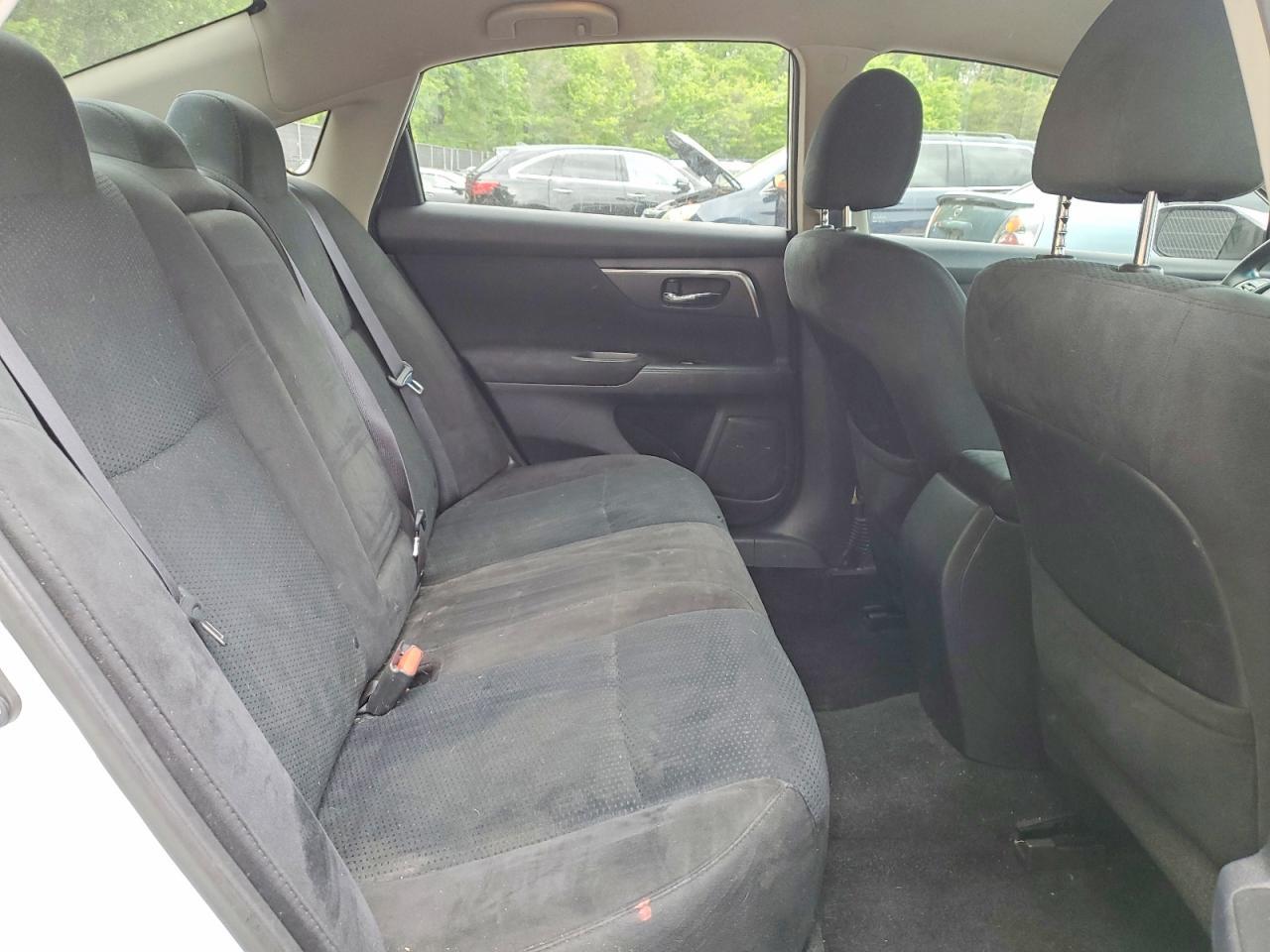 2015 Nissan Altima 2.5 S - zdjęcie 10