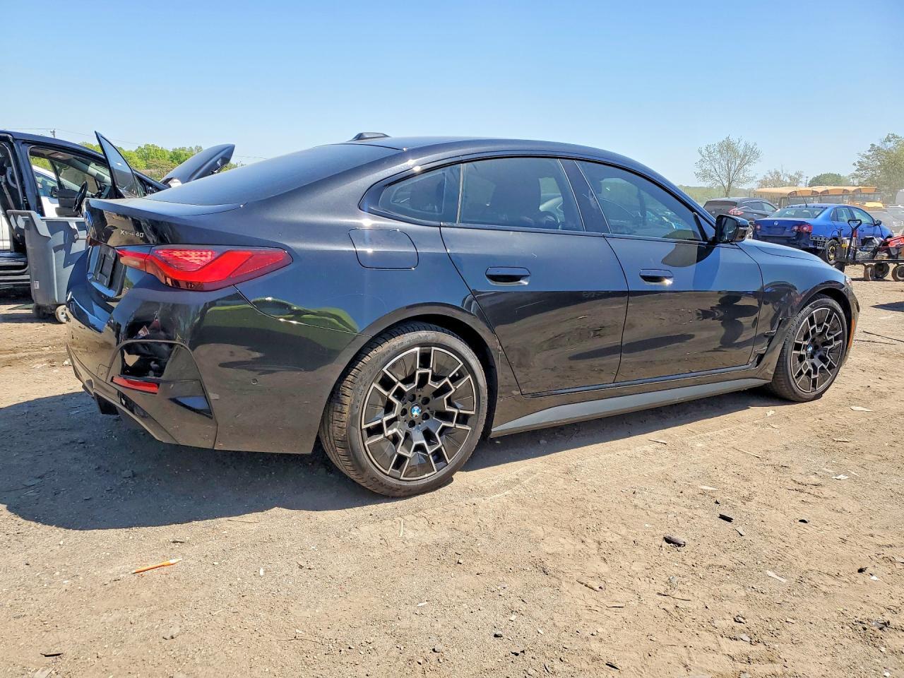 2025 BMW I4 xDrive 40 - zdjęcie 3