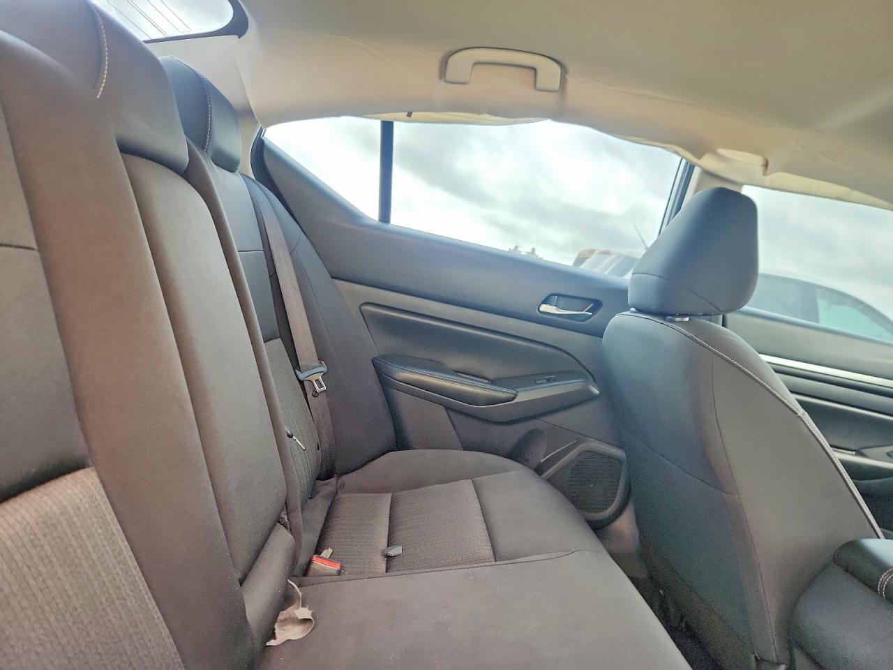 2022 Nissan Altima 2.5 Sv - zdjęcie 10