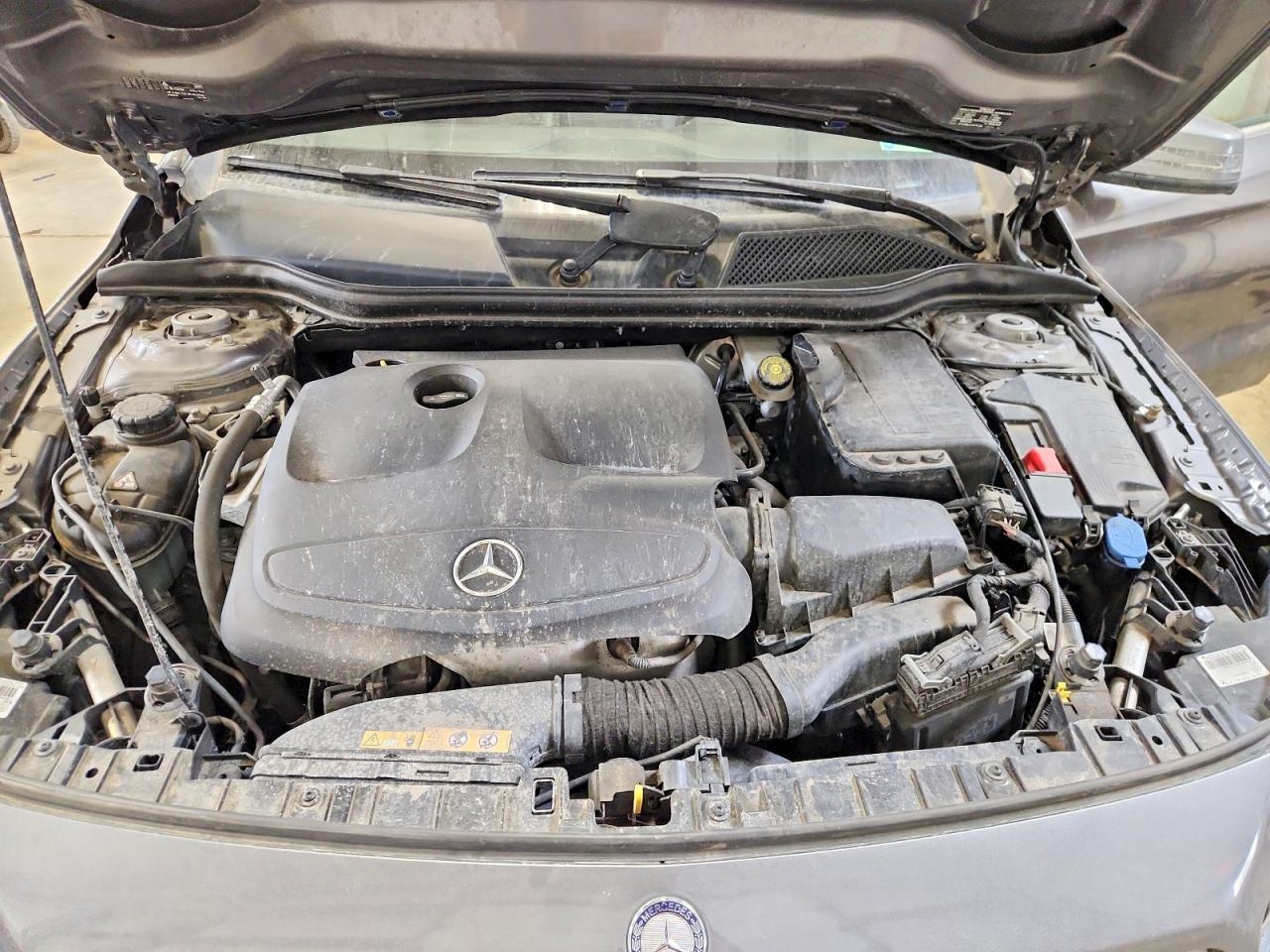 2015 Mercedes-Benz Truck Gla250 4Dr Awd - zdjęcie 12