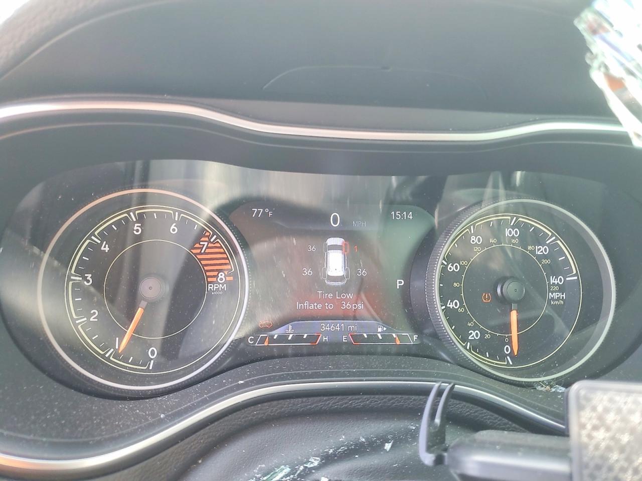 2022 Jeep Cherokee Trailhawk - zdjęcie 9