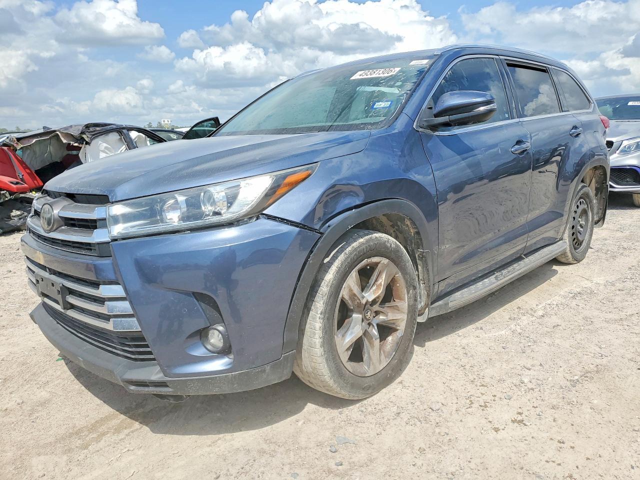2019 Toyota Highlander Limited Platinum - zdjęcie główne