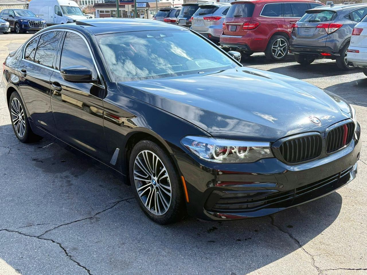 2019 BMW 530 I - zdjęcie 4