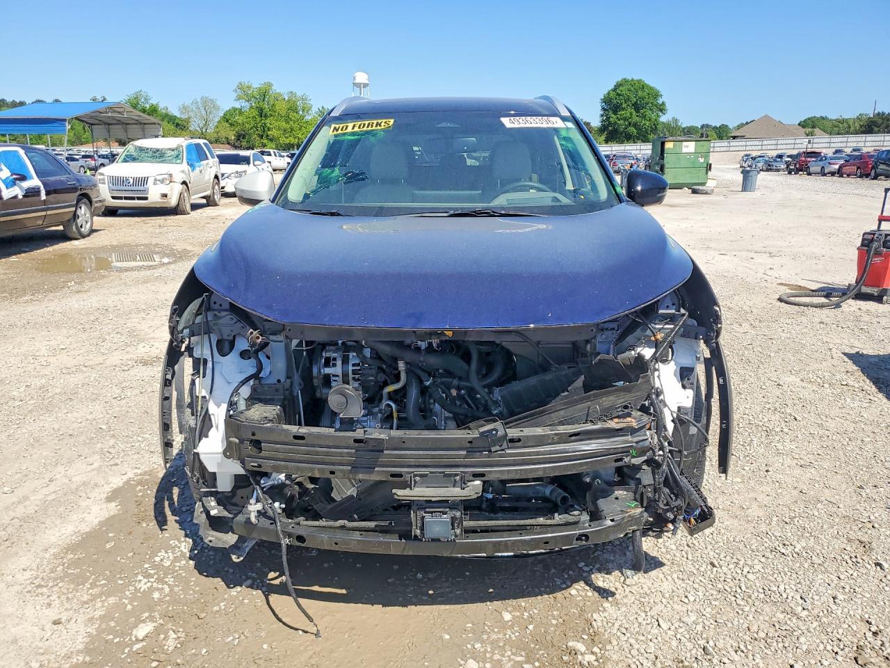 2025 Nissan Rogue Sl - zdjęcie 5