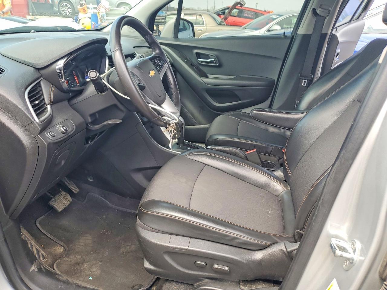 2020 Chevrolet Trax 1Lt - zdjęcie 7