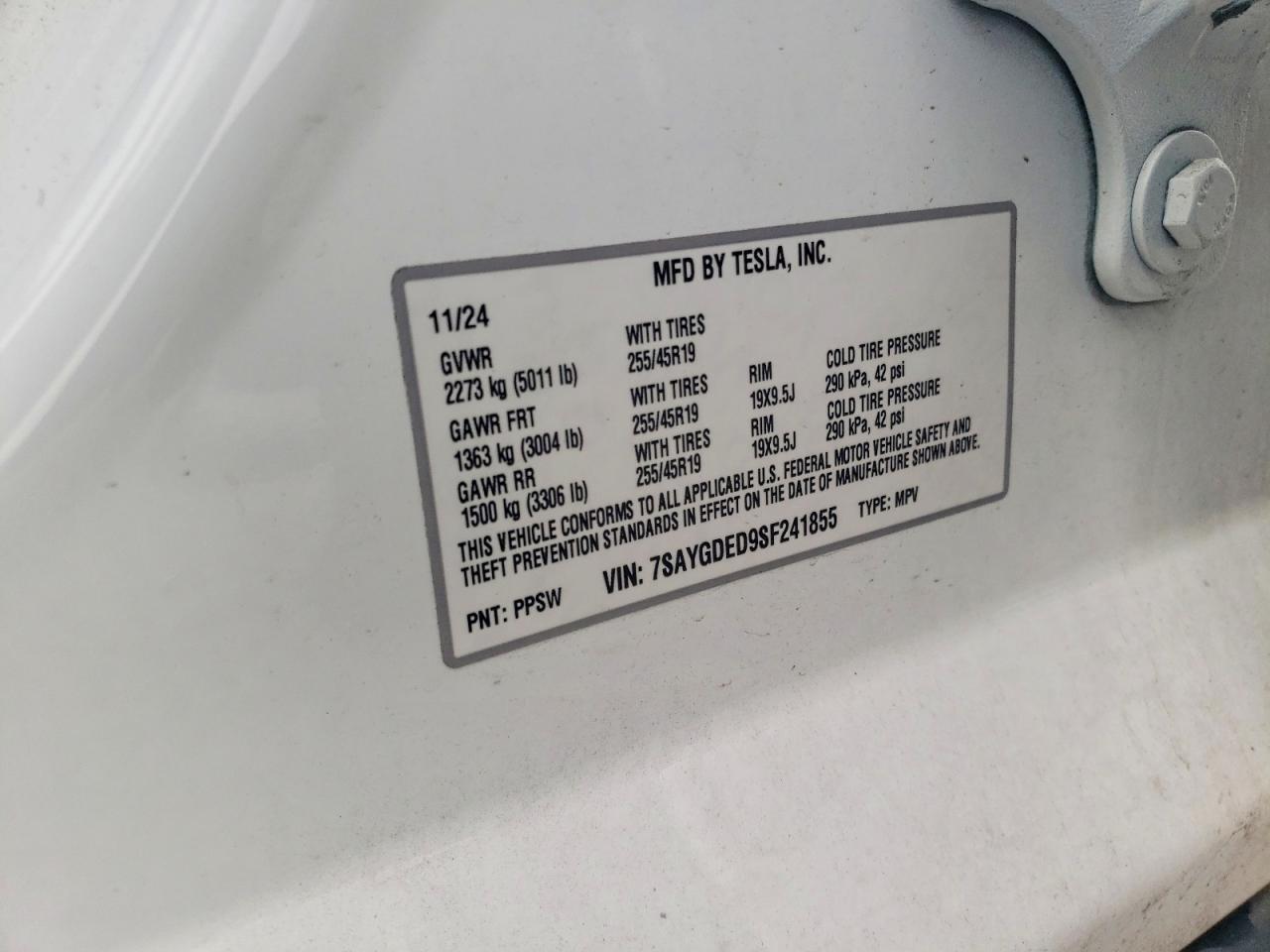 2025 Tesla Model Y - zdjęcie 13