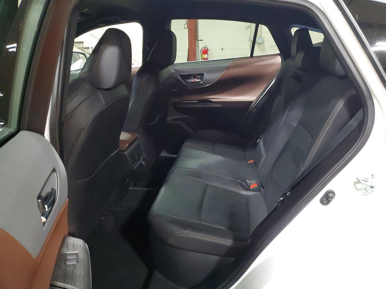 2023 Toyota Venza Limited - zdjęcie 10