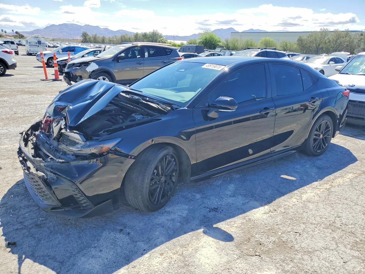 2025 Toyota Camry Se - zdjęcie główne