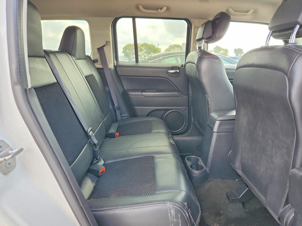 2016 Jeep Patriot Sport - zdjęcie 11