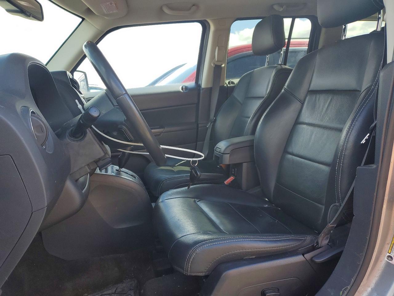 2016 Jeep Patriot - zdjęcie 7