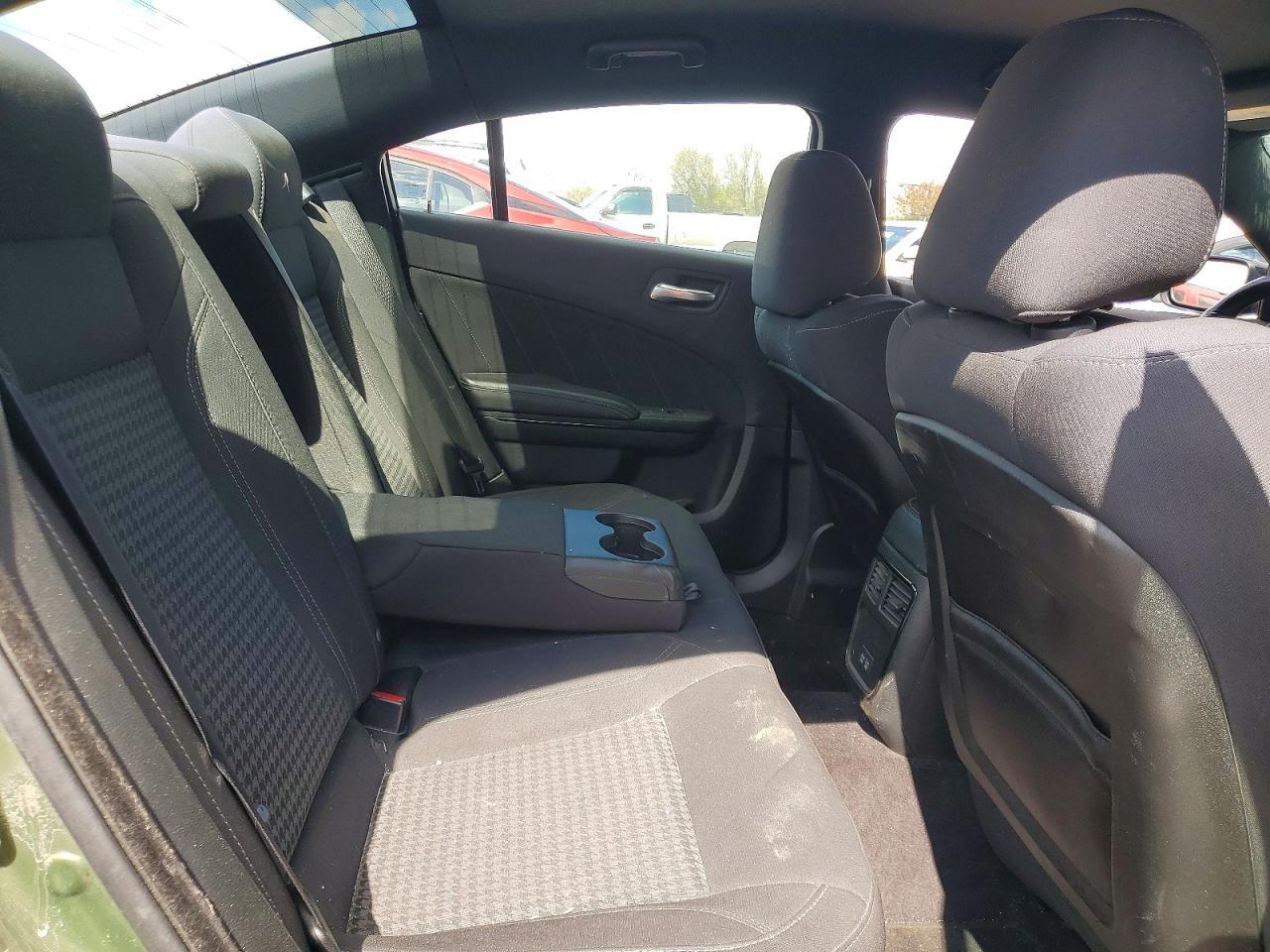 2018 Dodge Charger R - zdjęcie 10