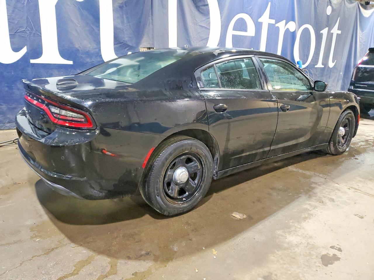 2017 Dodge Charger Police - zdjęcie 3