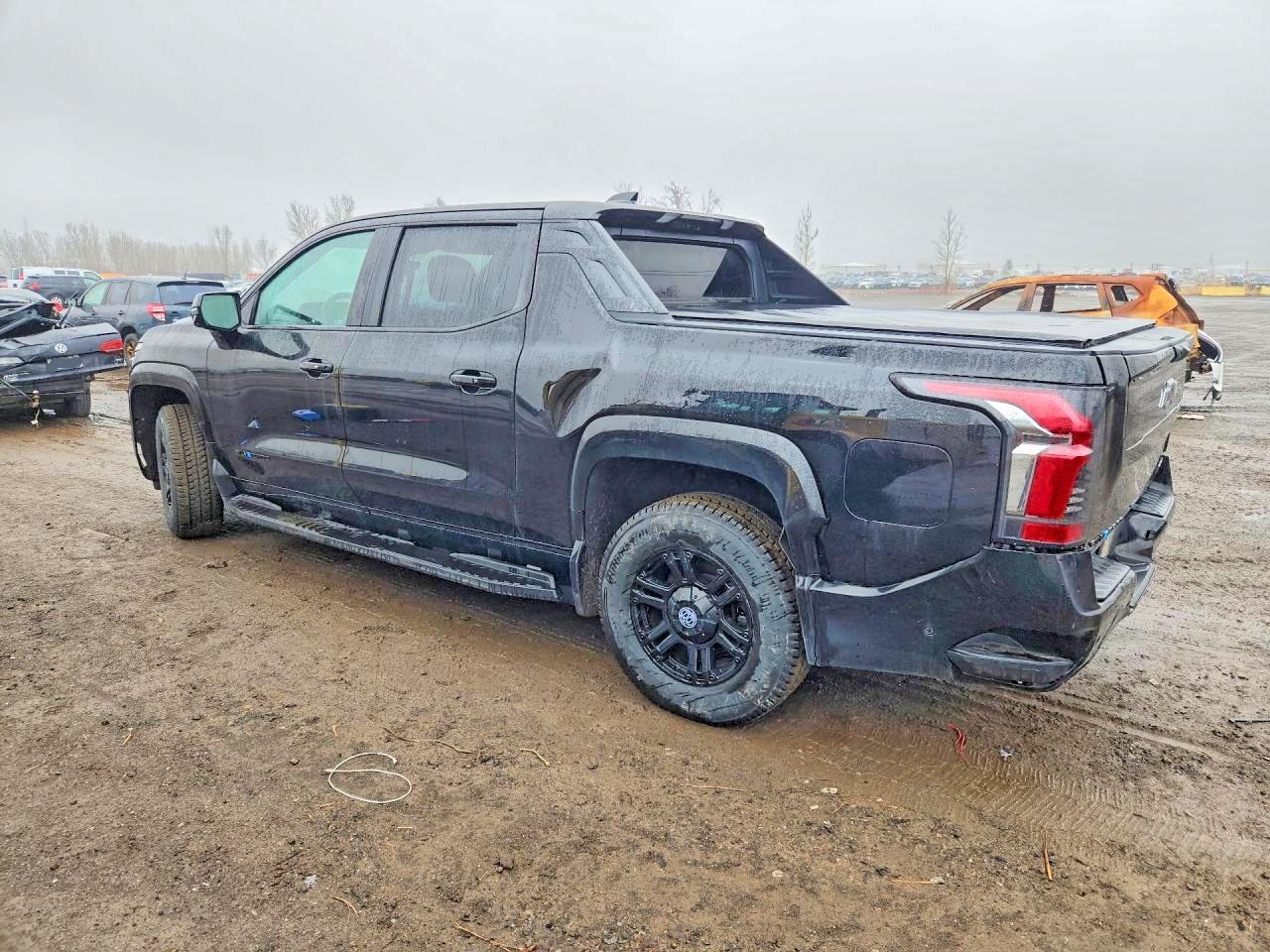 2024 Chevrolet Silverado Rst - zdjęcie 2