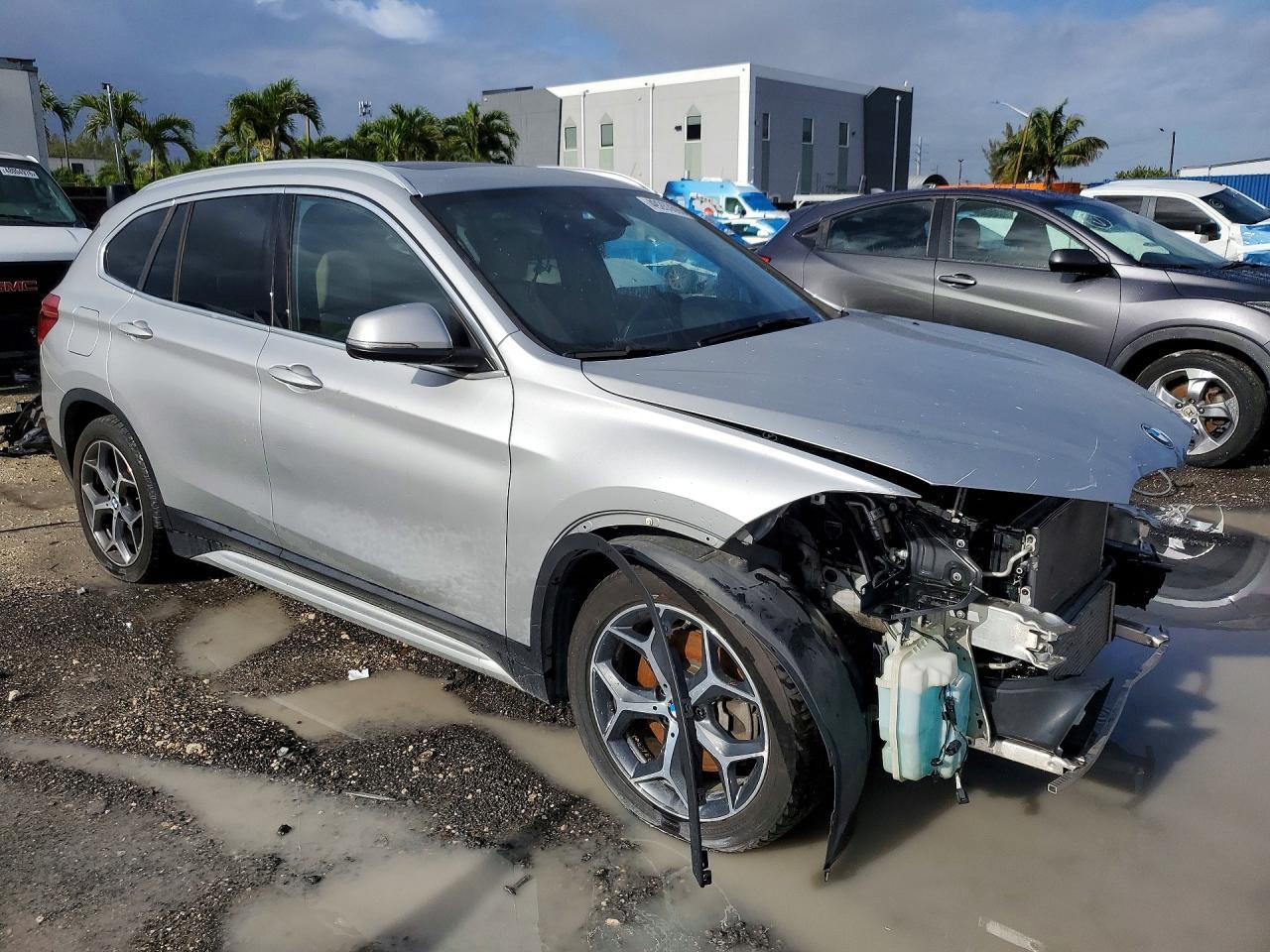 2018 BMW X1 xDrive28I - zdjęcie 4