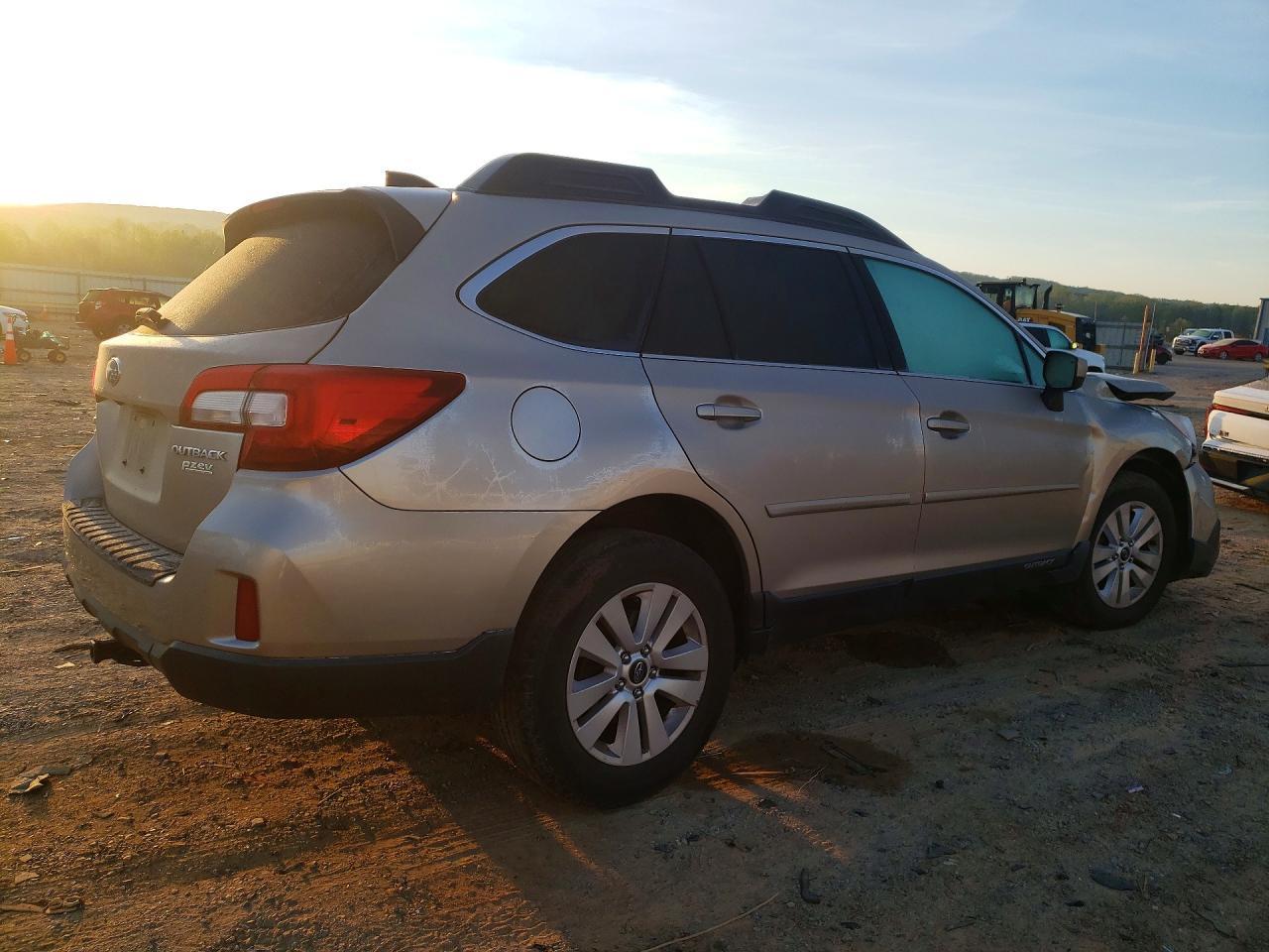 2017 Subaru Outback 2.5I Premium - zdjęcie 3