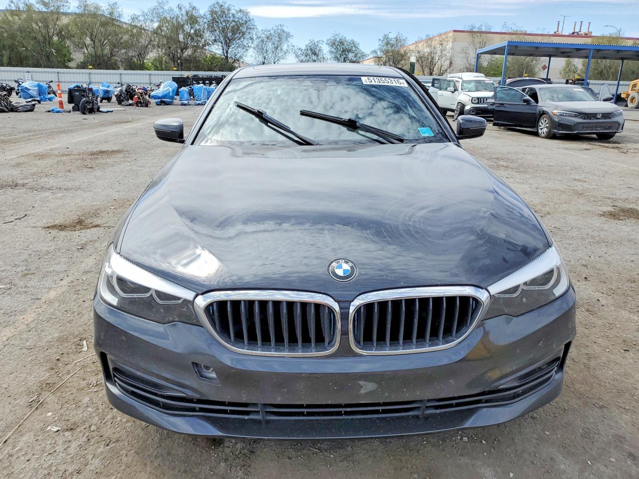 2019 BMW 530E - zdjęcie 5