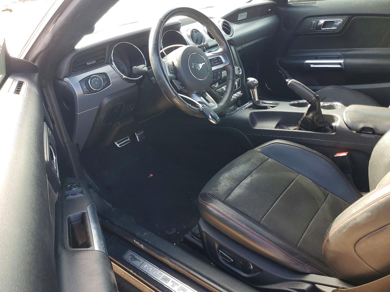 2016 Ford Mustang Gt - zdjęcie 8