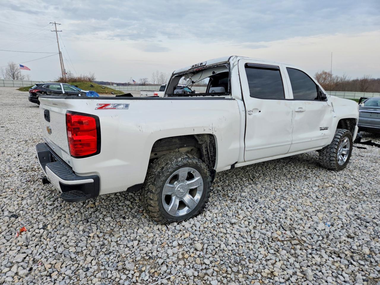 2017 Chevrolet Silverado K1500 Lt - zdjęcie 3