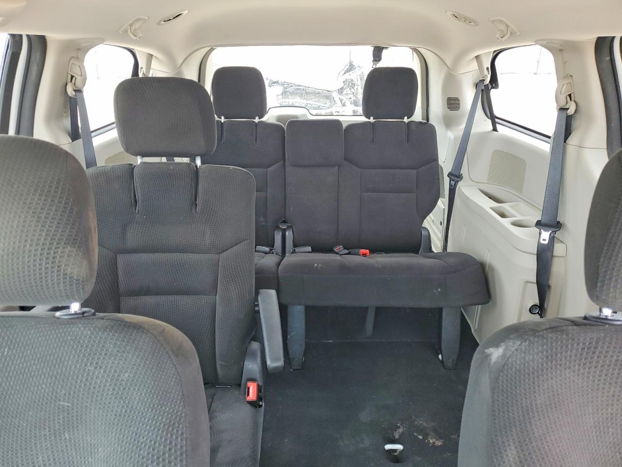 2016 Dodge Grand Caravan Se - zdjęcie 10