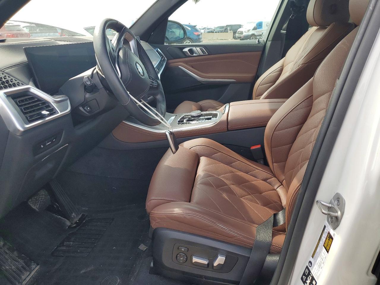 2025 BMW X5 xDrive40I - zdjęcie 7