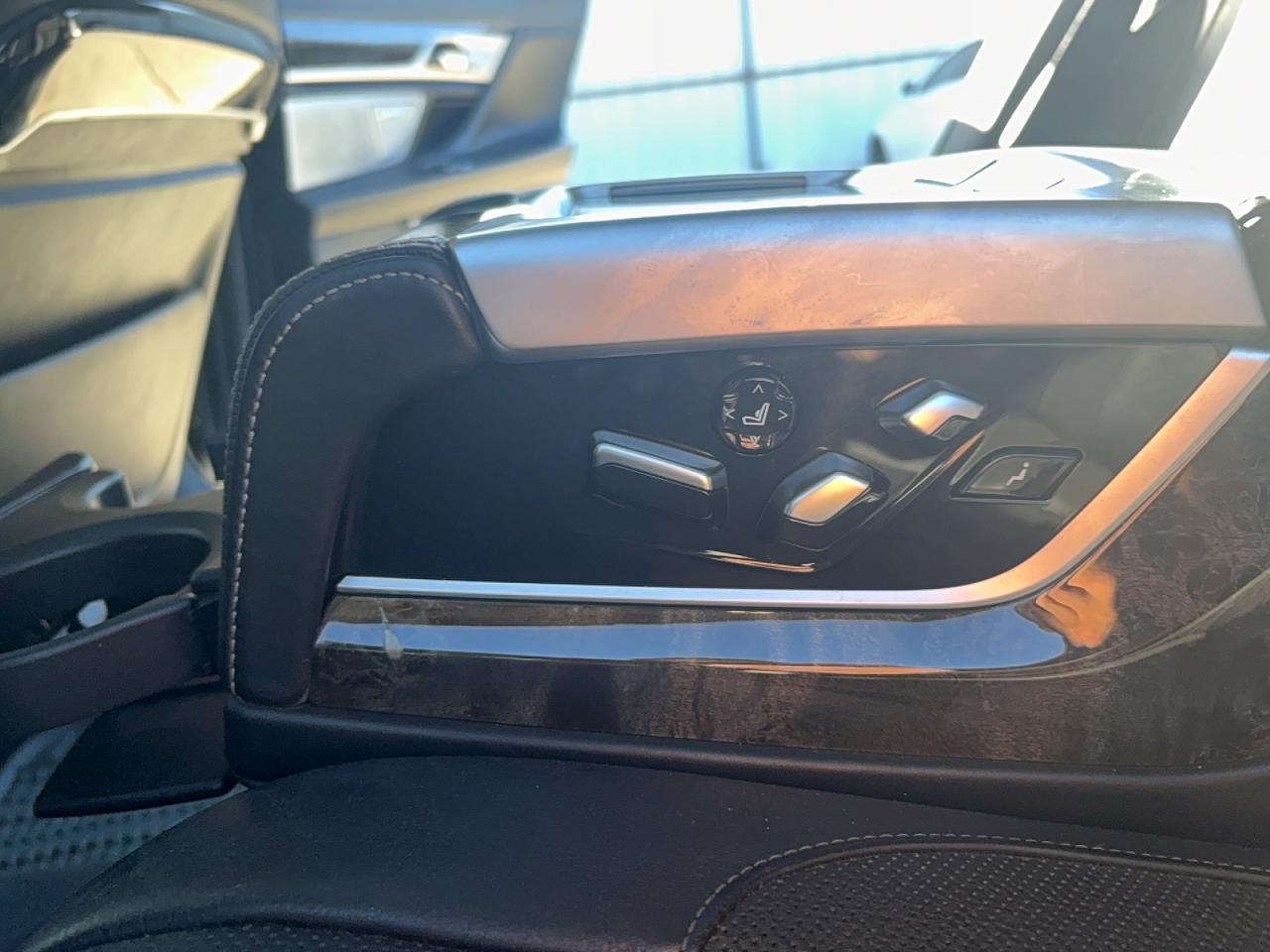 2016 BMW 750 Xi - zdjęcie 13