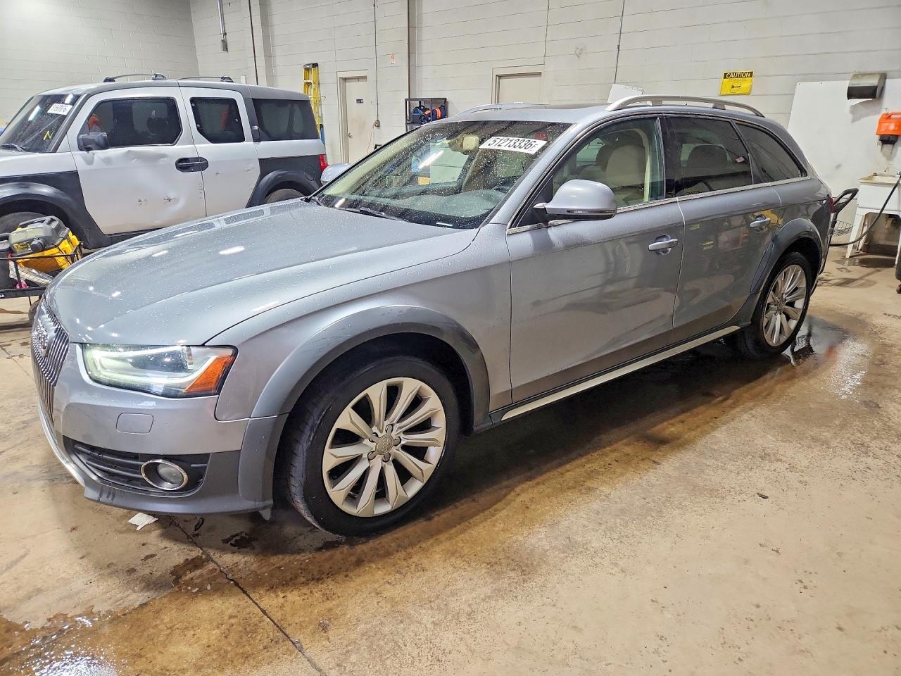 2016 Audi A4 - zdjęcie główne