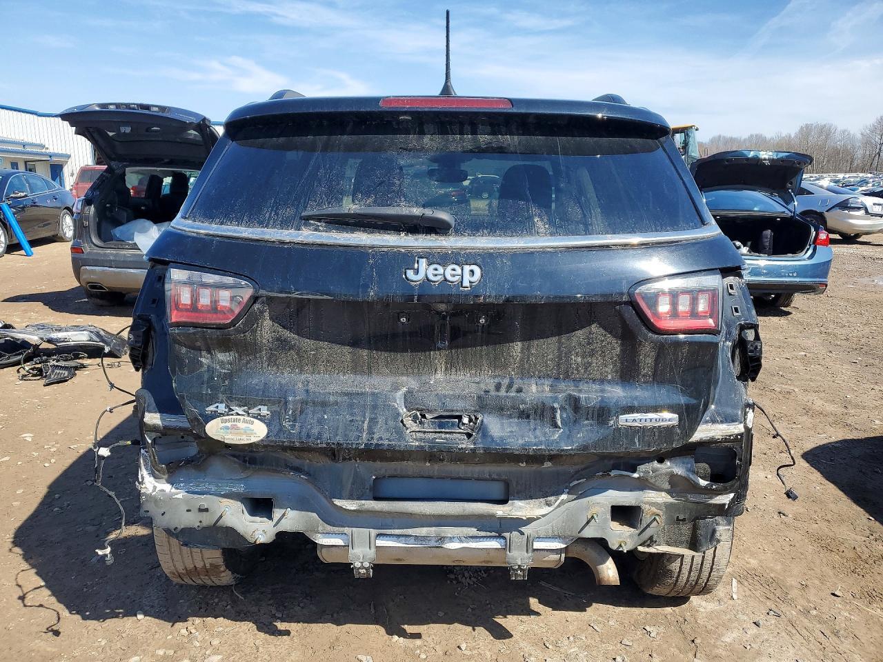 2020 Jeep Compass Latitude - zdjęcie 6
