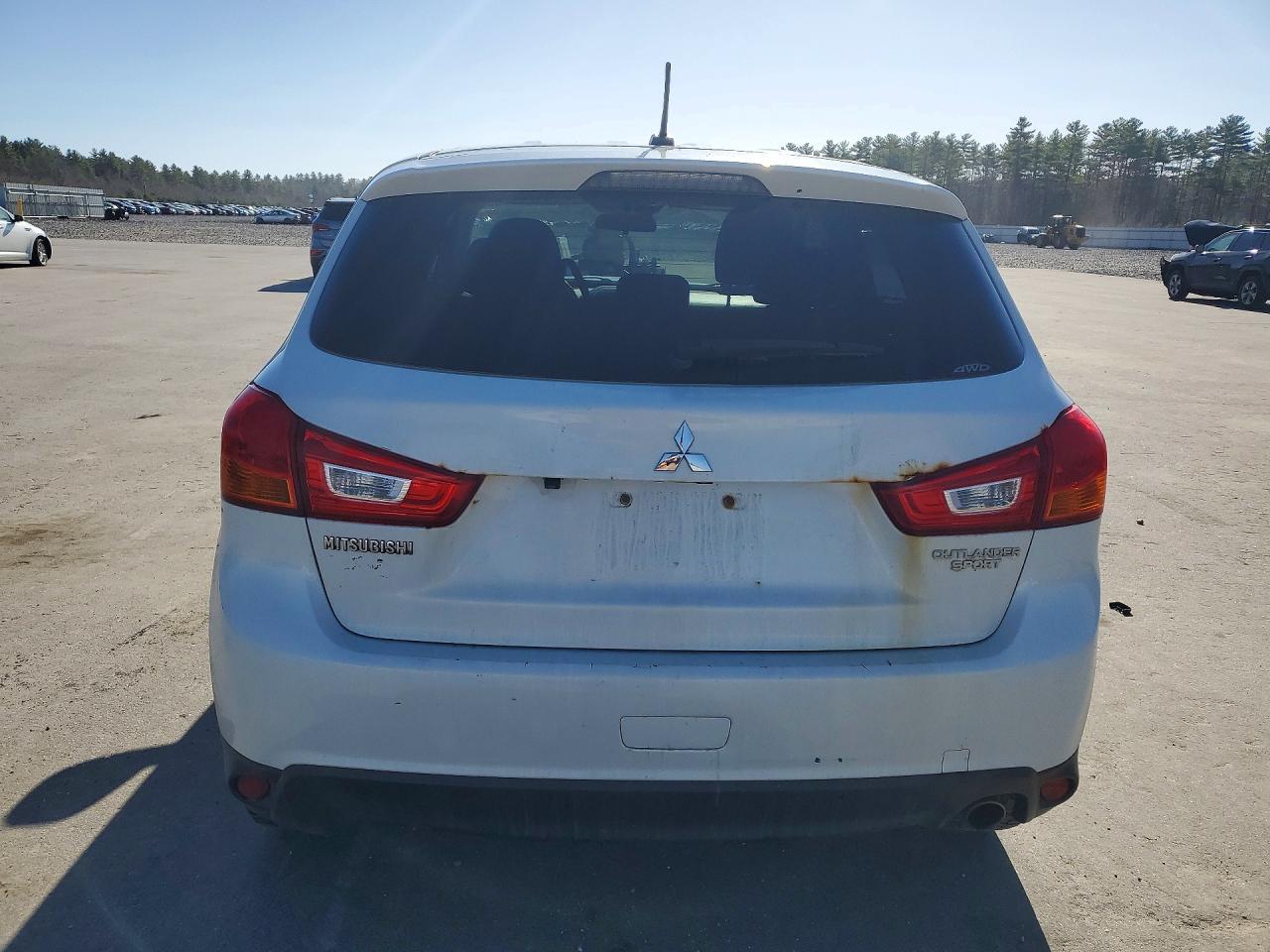 2014 Mitsubishi Outlander Sport Se - zdjęcie 6